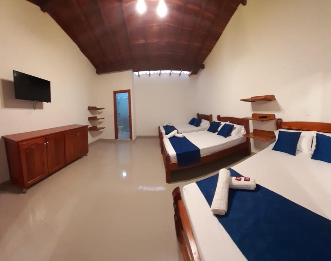 Hotel Jardin De Rosas Kültér fotó